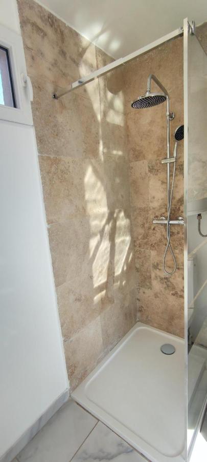 Appartement Au Coeur Des Rizieres Salin-de-Giraud Exterior foto